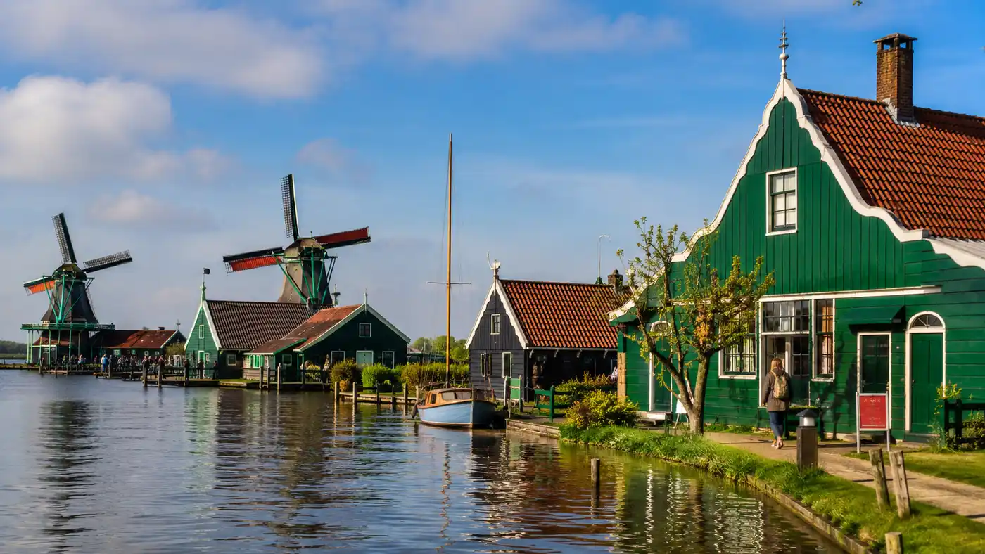Things to Do at Zaanse Schans: Beyond the Windmills